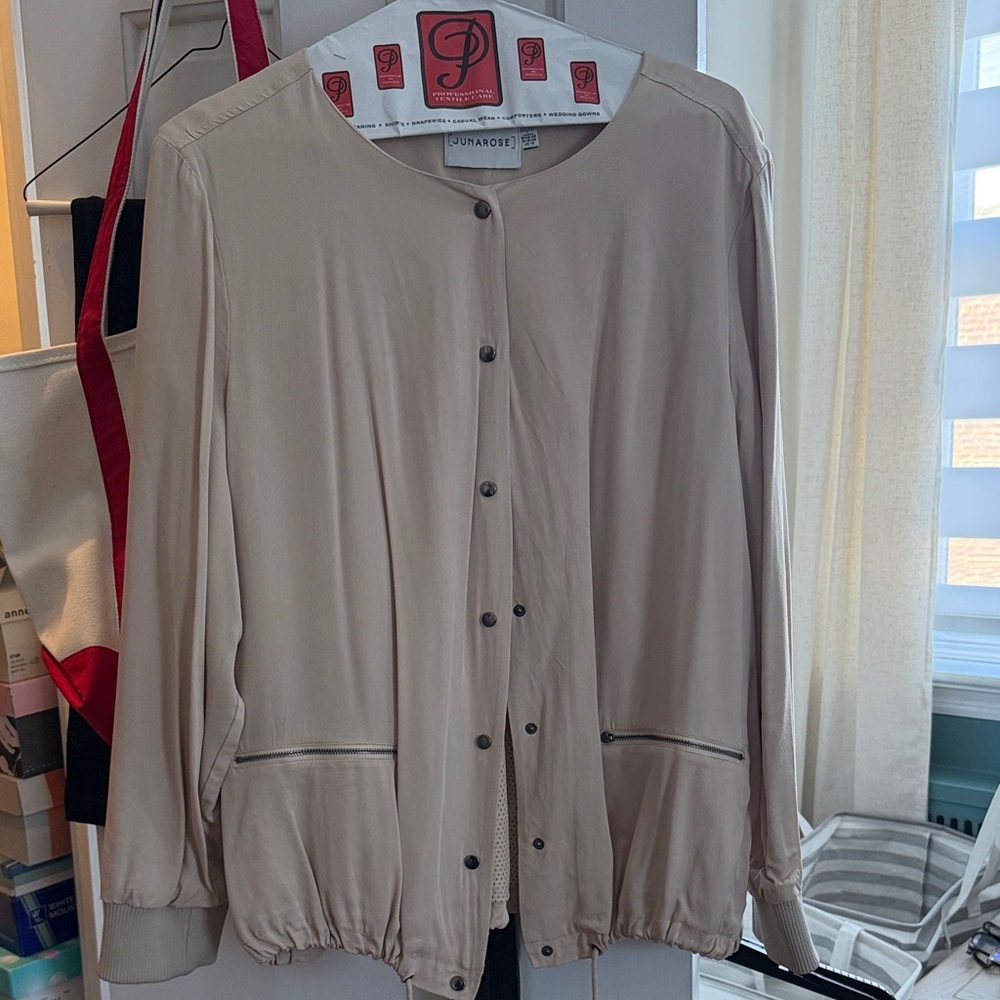 Sugarlips Cream Button-Up Top with Black Details